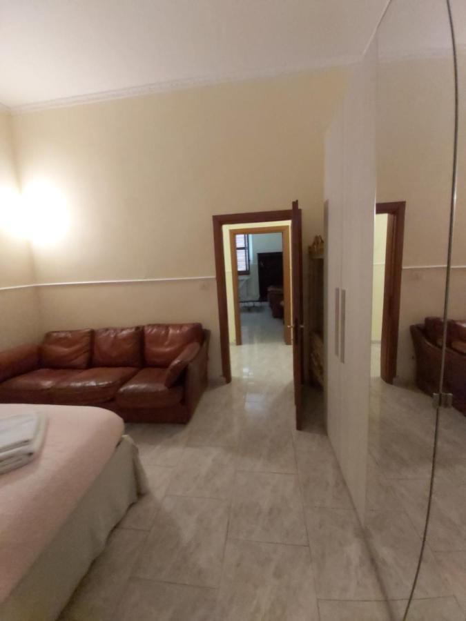 Whole Holiday Home Apartment Fantastic Civitavecchia Da Pamino & Priscilla Con Due Camere Letto! Bagian luar foto