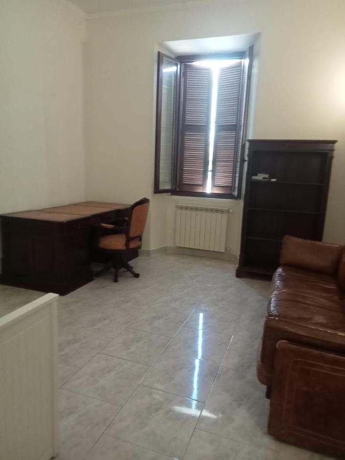 Whole Holiday Home Apartment Fantastic Civitavecchia Da Pamino & Priscilla Con Due Camere Letto! Bagian luar foto