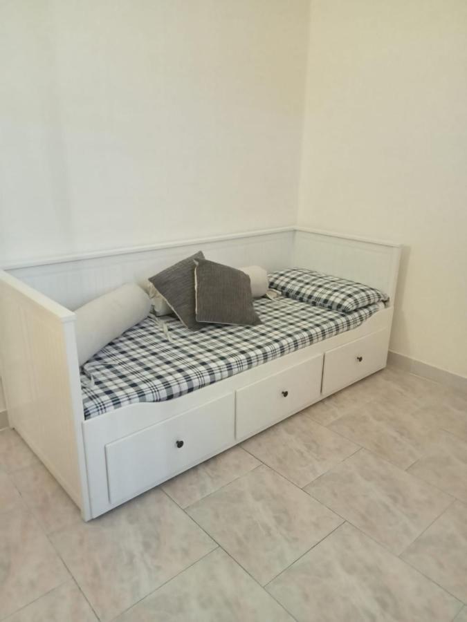 Whole Holiday Home Apartment Fantastic Civitavecchia Da Pamino & Priscilla Con Due Camere Letto! Bagian luar foto